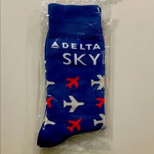 Delta skymiles socks